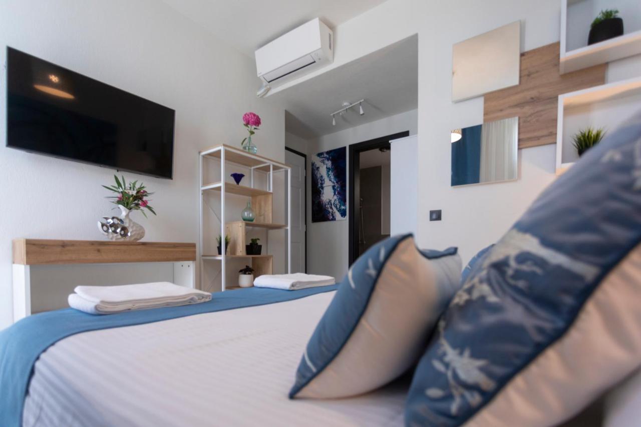 Allure Luxury Villas 3&4 Serenity Retreat Moni Evaggelistrias Exteriör bild