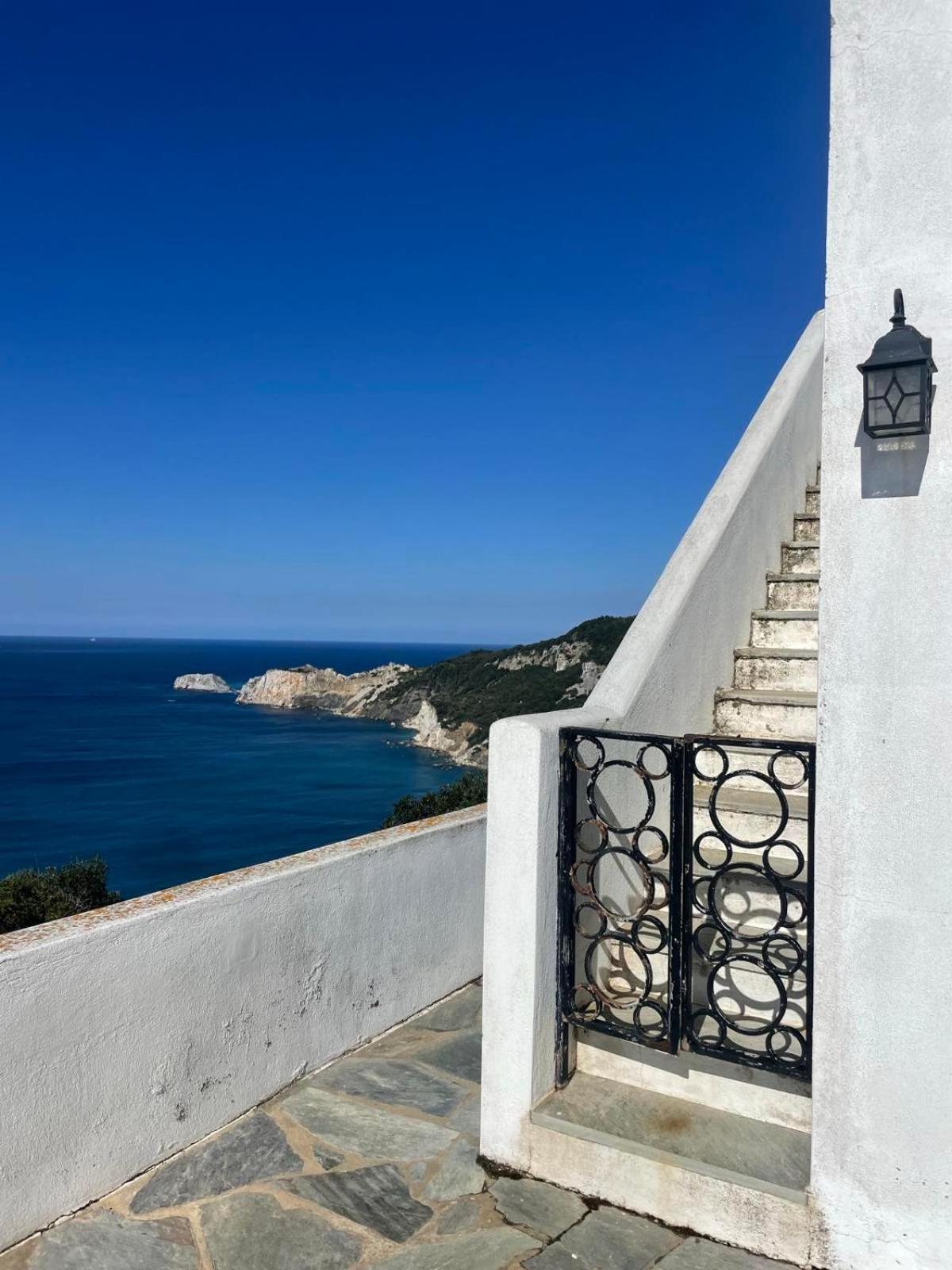 Allure Luxury Villas 3&4 Serenity Retreat Moni Evaggelistrias Exteriör bild